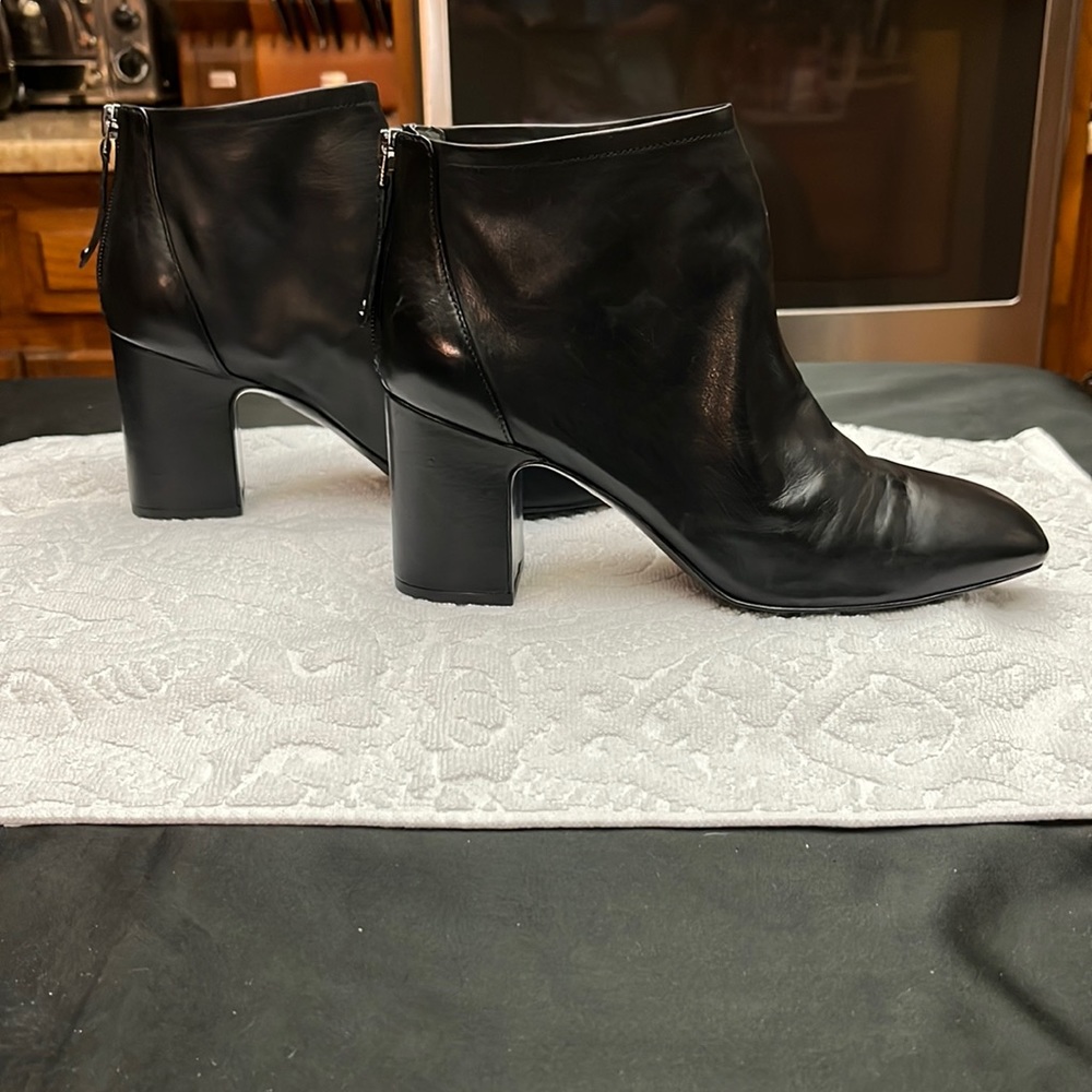 NWT Franco Sarto Black Leather Jacoby Ankle Boots.  Size 9.5 M.